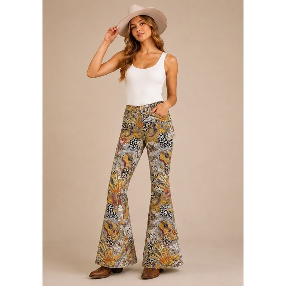 Wrangler Denim - SOLD x Lainey Wilson 27x30 Life of Lainey Storyteller Print Flare Jeans
